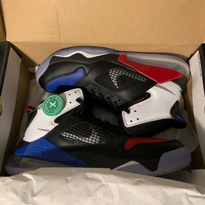 Nike Air Jordan Mars 270 Top 3